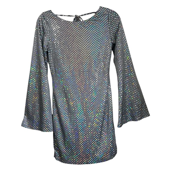 Thirty/Thirty Silver Sequined Backless Mini Dress With Bell Sleeves Size Medium - Picture 3 of 7